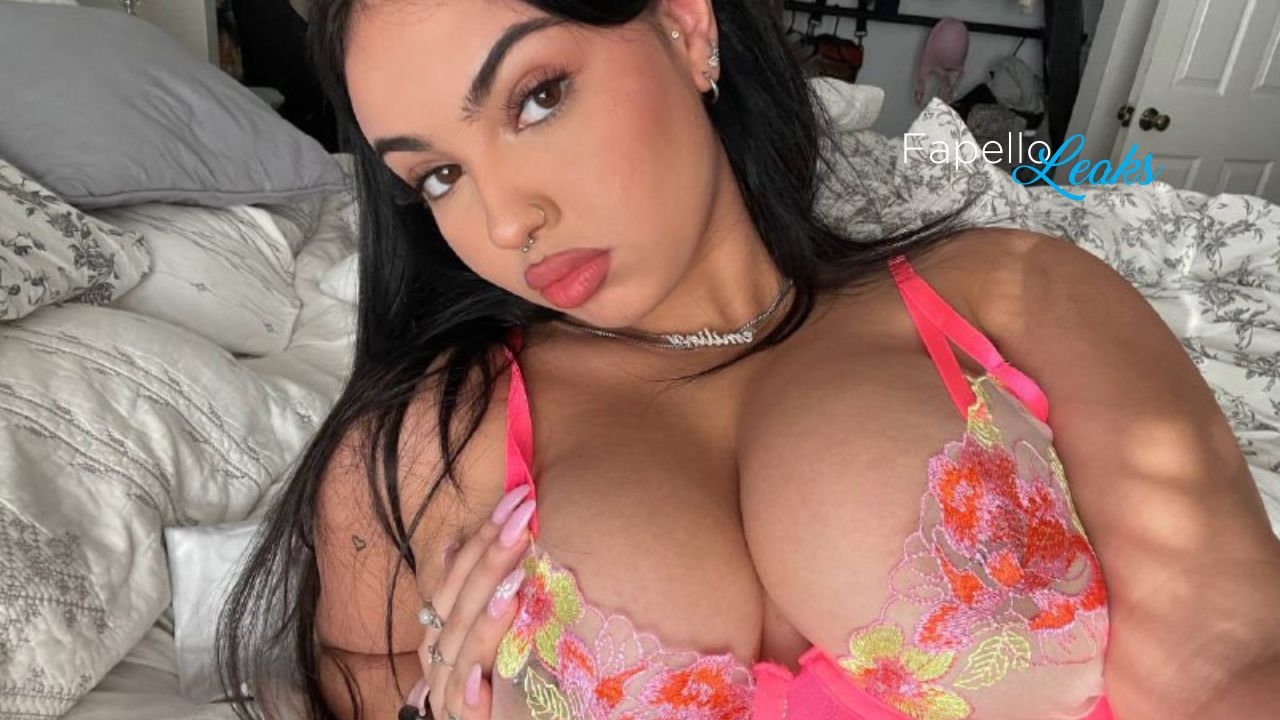 Emilina em1lina Nude ♡ aka em1lina Leaked